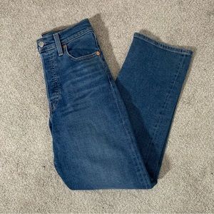 Levis Ribcage Straight Ankle Jeans
